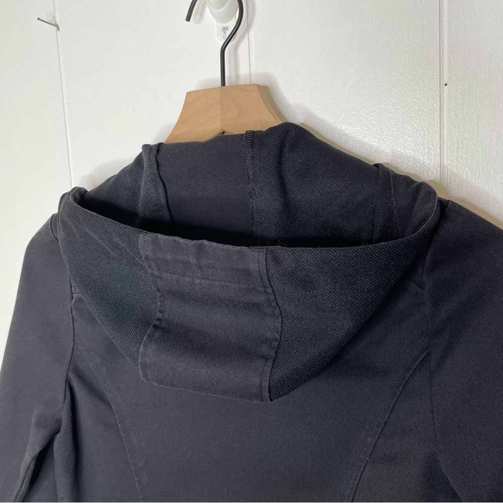 BETABRAND Jacket - Picture 8 of 12